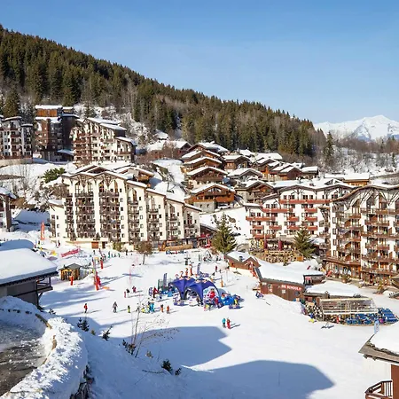 Location La Tania : 2 Pieces, 4 Pers, Balcon, Proche Commerces Et Navettes - Fr-1-182a-22 *